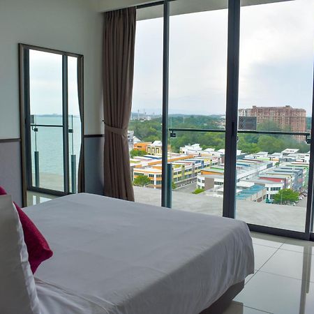 D'Wharf Hotel & Serviced Residence Port Dickson Exterior foto