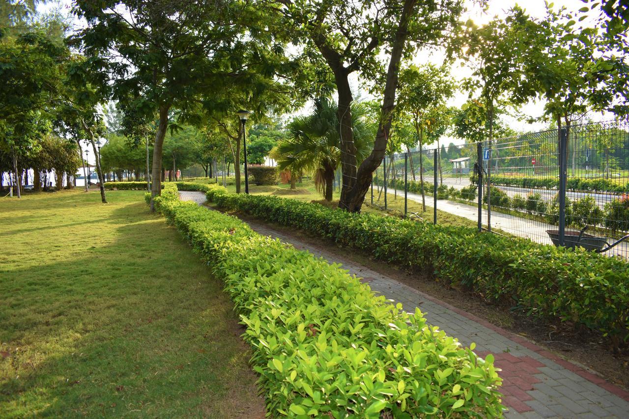 D'Wharf Hotel & Serviced Residence Port Dickson Exterior foto