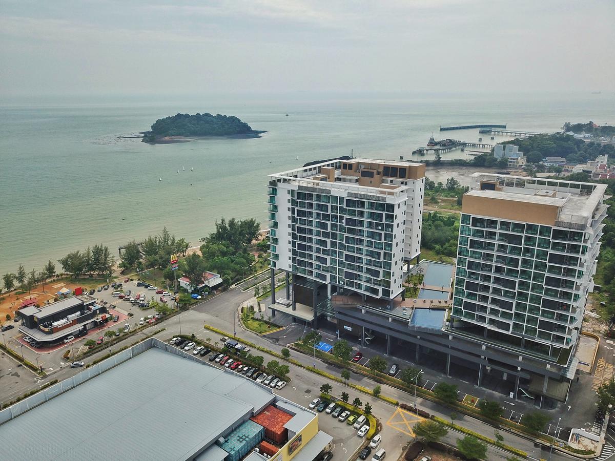 D'Wharf Hotel & Serviced Residence Port Dickson Exterior foto