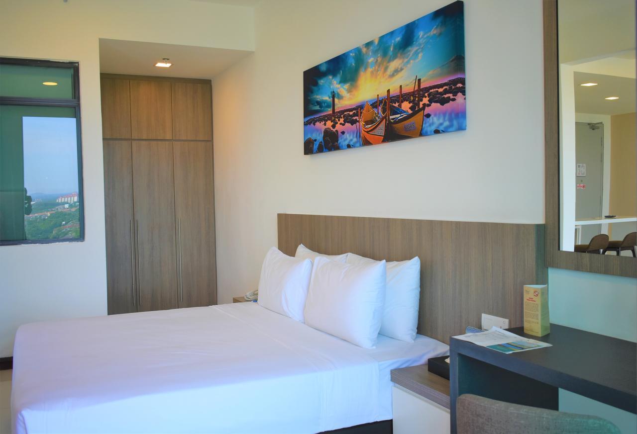 D'Wharf Hotel & Serviced Residence Port Dickson Exterior foto